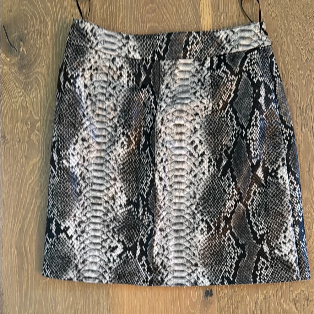 French Connection Gray Black Mini Pencil Skirt